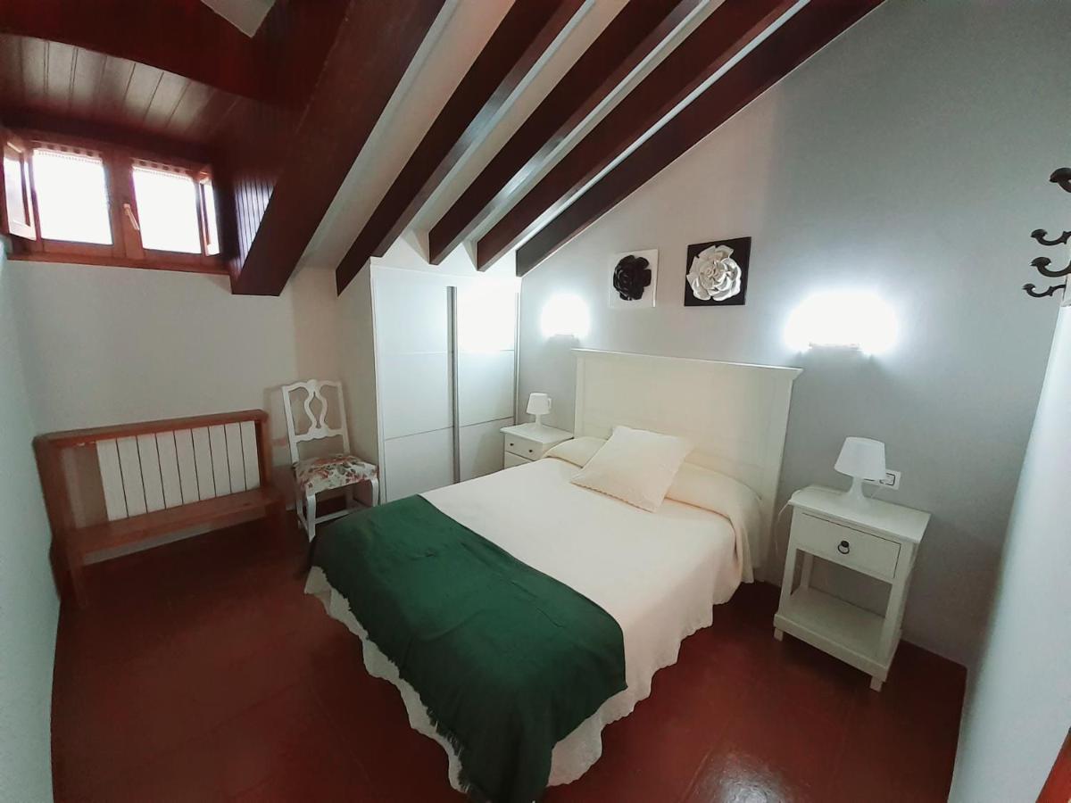 Hostal La Casona del Jou Ortiguero Exterior foto